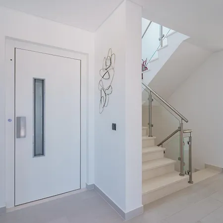 Carpe Diem, Stunning With Ocean View