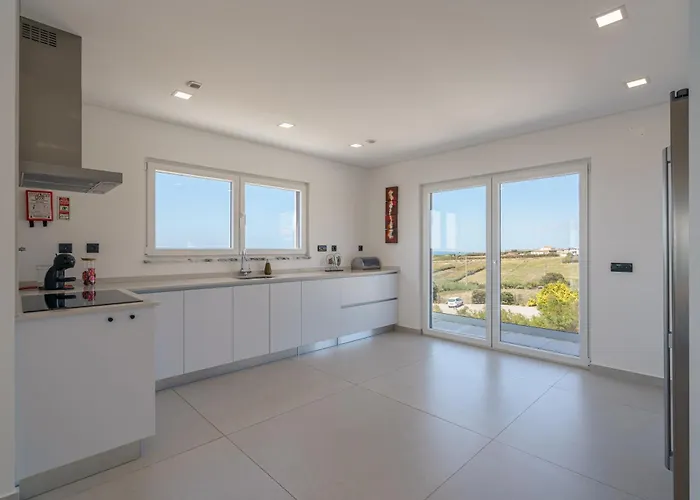 Willa Carpe Diem, Stunning With Ocean View Lourinhã